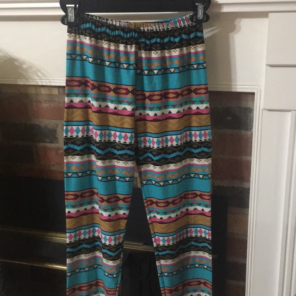 Patterned leggings